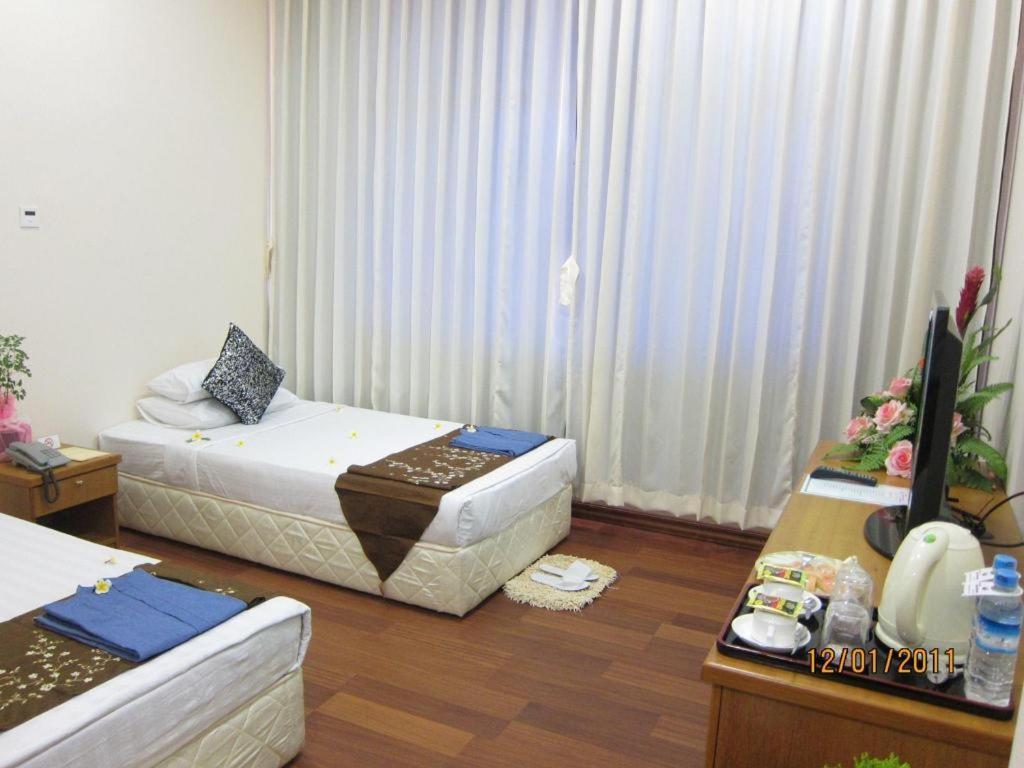 Myat Taw Win Hotel Naypyidaw Dış mekan fotoğraf