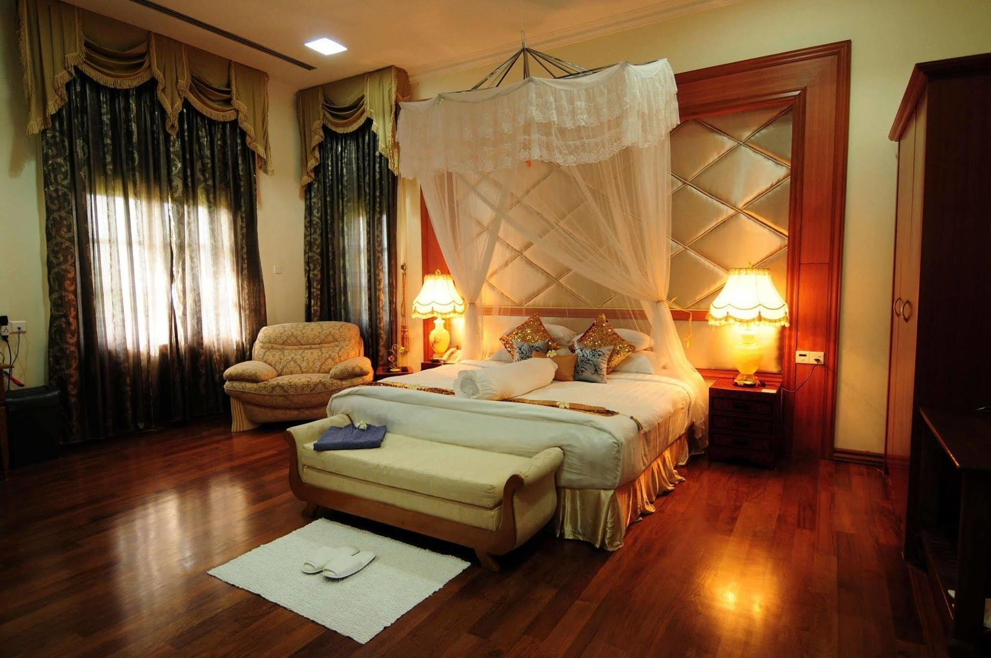 Myat Taw Win Hotel Naypyidaw Dış mekan fotoğraf